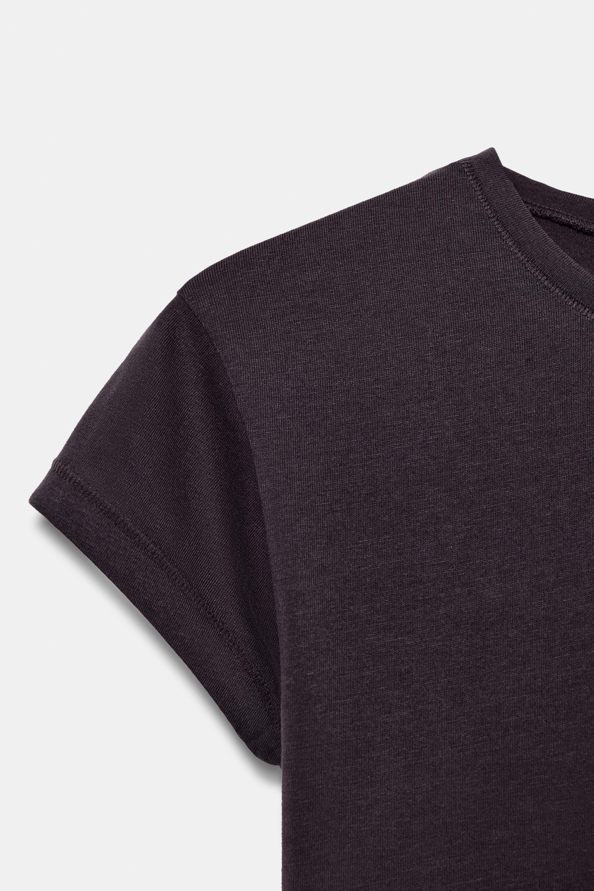 SLIM FIT SHORT SLEEVE T-SHIRT